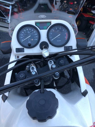 Illustration for article titled Would You be an Airhead to Pay $6,700 For This 1991 BMW R100G/S?